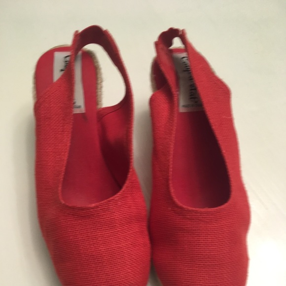 Espadrille - Picture 3 of 3